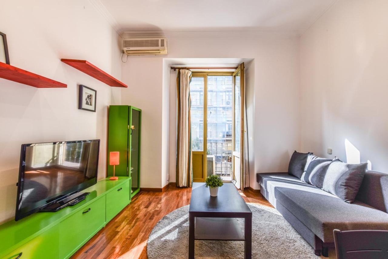Apartamento Puente De Segovia Apartment Madrid Luaran gambar