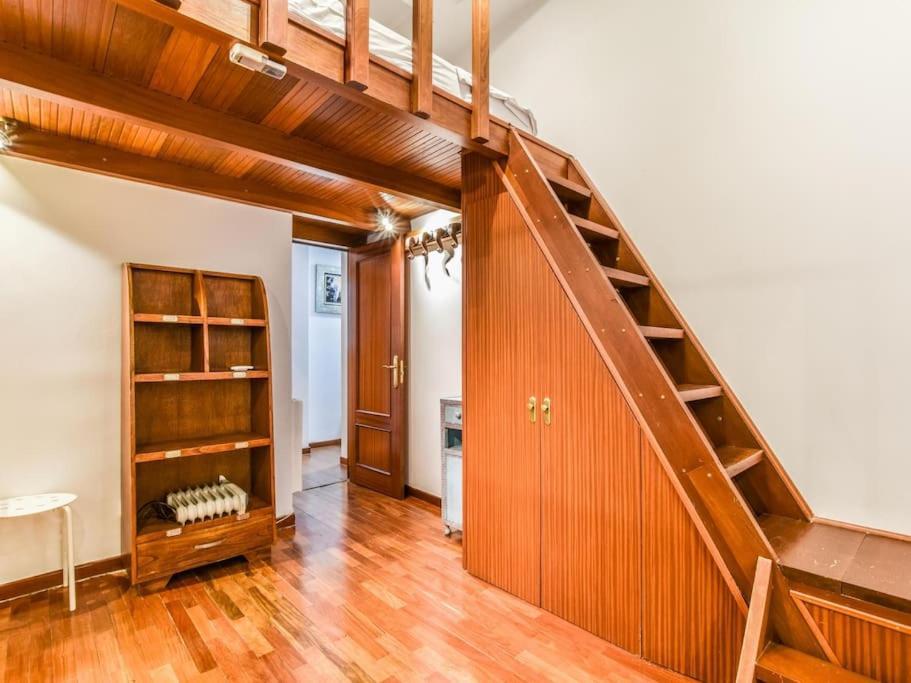 Apartamento Puente De Segovia Apartment Madrid Luaran gambar